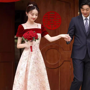 French Style Toast Dress For Brides Burgundy Printed Satin Empire Waist Square Collar Wedding Gown With Zipper Contrast Color - Product Image 4