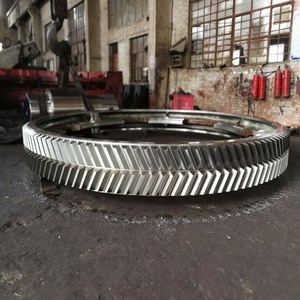 Engrenage hélicoïdal double à grand diamètre en acier forgé sur mesure Deyu OEM - Product Image 6