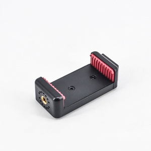 Suporte Ajustável para Smartphone com Clipe, Furos Duplos de Parafuso 1/4'' e Cold Shoe, Montagem Universal para Tripé de Celular para Vlogging - Product Image 6