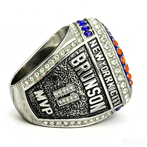 Bague commémorative du championnat de basket-ball des <span class=keywords><strong>New</strong></span> <span class=keywords><strong>York</strong></span> Knicks 2025-2026, en alliage sertie de diamants - Product Image 3