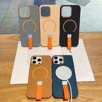Étui de téléphone en TPU magnétique avec bracelet de couleur unie pour iPhone 15 16 14 13 12 11 Pro Max Plus avec sangle de maintien au doigt