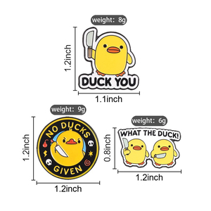 Broche en émail Canard en colère mignon tenant un couteau - What the Duck No Ducks <span class=keywords><strong>Given</strong></span> - Badge de revers - Bijou amusant - Cadeau pour amis - Product Image 6