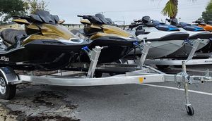 <span class=keywords><strong>Remorque</strong></span> compacte <span class=keywords><strong>pour</strong></span> deux <span class=keywords><strong>jet</strong></span>-skis de 4,2 m, design exclusif sélectionné, avec support de roues inférieur - Product Image 3