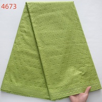 4673 Prix de gros Dentelle africaine en coton brodée Dentelle suisse de haute qualité en voile pour hommes et femmes Robes de fête de mariage