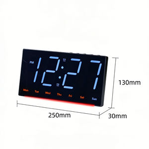 Horloge murale numérique à grand écran LED avec lumière ambiante, alarme, affichage de l'heure, <span class=keywords><strong>calendrier</strong></span> hebdomadaire, fonction snooze et rétroéclairage pour la maison, le bureau, la chambre et le jardin - Product Image 4