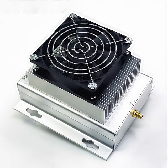 915 MHz RF Power Amplifier 850-960 MHz Frequency 30 W with Radiator
