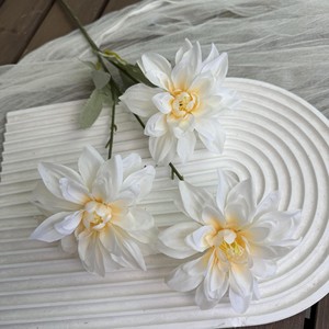 Fleurs artificielles de dahlia Jinxi en soie, 3 têtes, rose, rouge, violet, bleu, blanc, pour décoration de mariage, extérieur, maison, accessoires de présentation - Product Image 2