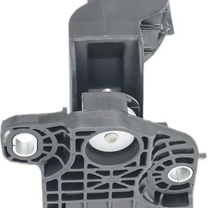 Pedal de Acelerador Electrónico para Camión 84412478 82356368 84541223 82606437 para Reparación y Reemplazo de Transmisión Manual - Product Image 2