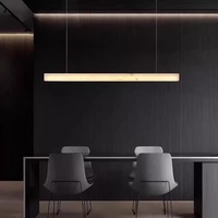 Suspension linéaire en marbre, lampe LED longue bande, taille moyenne, CRI 90 élevé, décoration moderne et luxueuse pour chambre et bureau