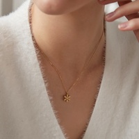 Collier pendentif flocon de neige de Style nordique pour femmes chaîne à maillons en acier inoxydable plaqué or 18 carats pour mariage et fête