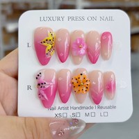 Vente en gros de clous portables de haute qualité, vente à chaud d'art d'ongle fait à la main de style français, vente à chaud européenne et américaine