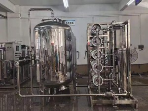 Bomba de Sistema de Tratamiento Automático de Acero Inoxidable de 6000 LPH, Destilación de Agua Multivoltaje, Alta Eficiencia de Producción Industrial 6 - Product Image 1