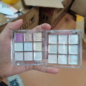 Paleta <span class=keywords><strong>de</strong></span> <span class=keywords><strong>Sombras</strong></span> <span class=keywords><strong>de</strong></span> Ojos Multichrome Personalizada, Paleta <span class=keywords><strong>de</strong></span> <span class=keywords><strong>Sombras</strong></span> <span class=keywords><strong>de</strong></span> Ojos Brillantes <span class=keywords><strong>de</strong></span> Marca Privada, 9 <span class=keywords><strong>Colores</strong></span>, Libre <span class=keywords><strong>de</strong></span> Crueldad - Product Image 2