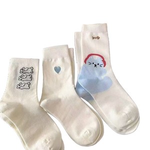 Chaussettes mi-mollet pour femmes, jacquard à motifs de dessins animés japonais, absorbant la transpiration, fines, tendance, printemps-été - Product Image 4