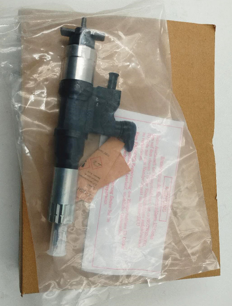 High Quality Fuel Injector 095000-9041 Common Rail Injector 095000-9041