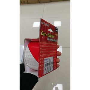 Autocollants de voiture Maxeed, micro-prismes réfléchissants, ruban rouge et blanc de 5 mètres pour la sécurité des véhicules - Product Image 1