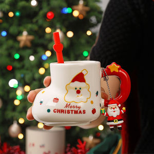 Mug de Noël en céramique en forme de chaussette <span class=keywords><strong>avec</strong></span> paille, artisanat écologique, cadeau de Noël pour les événements d'entreprise et les employés - Product Image 3