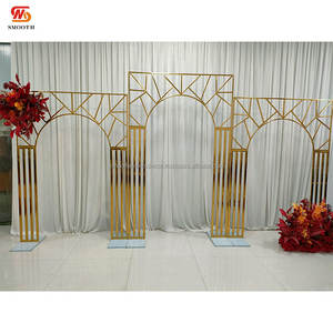 Arco de Boda Personalizado SMOOTH de 3 Piezas en Acero Inoxidable Dorado, Soporte para Decoración con Globos, Estante para Fiestas - Product Image 3
