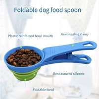 Cuillère à nourriture pour animaux de compagnie pliable 3-en-1 avec clip de fermeture de sac et tasse en silicone rétractable pour l'alimentation des chiens et des chats - Vente en gros