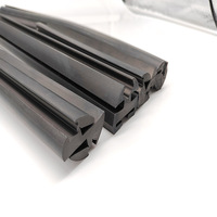 Bande d'étanchéité universelle en caoutchouc Xinhong pour voiture, étanche à l'eau et à la poussière, profil creux, longueur personnalisée, joint d'étanchéité EPDM pour porte, fenêtre, coffre et capot