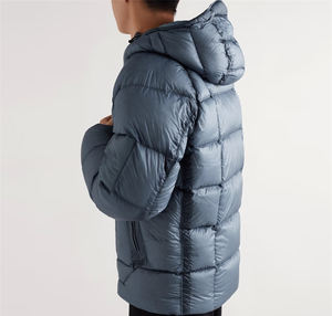 سترة منتفخة مبطنة بغطاء رأس للرجال - Product Image 4