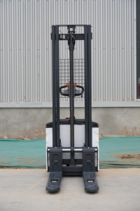Chariot élévateur électrique Solreign <span class=keywords><strong>CDD</strong></span> 1,6t 1600kg, élévateur à palettes marcheur 4m, batterie lithium 48V, déplaceur latéral hydraulique - Product Image 6
