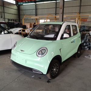 Voiture <span class=keywords><strong>électrique</strong></span> sur mesure 2000W longue portée 4 roues <span class=keywords><strong>rechargeable</strong></span> <span class=keywords><strong>mini</strong></span> berline 5 portes LHD phares LED taxi 4 places - Product Image 5