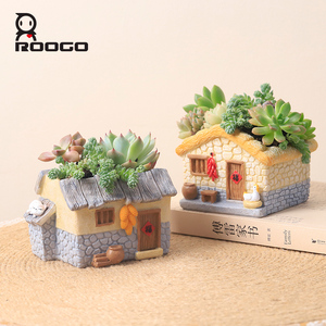 Maceta Decorativa de Resina con Diseño de Casa de Campo Estilo Roogo, Cabaña Tradicional China con Techo de Paja, Pequeña Casa de <span class=keywords><strong>Madera</strong></span> para Plantas de Escritorio - Product Image 3