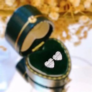 ต่างหูเพชรแท้รูปหัวใจ Xinfly Luxury Unisex ทอง 18K น้ำหนัก 0.26 กะรัต AU750 - Product Image 4