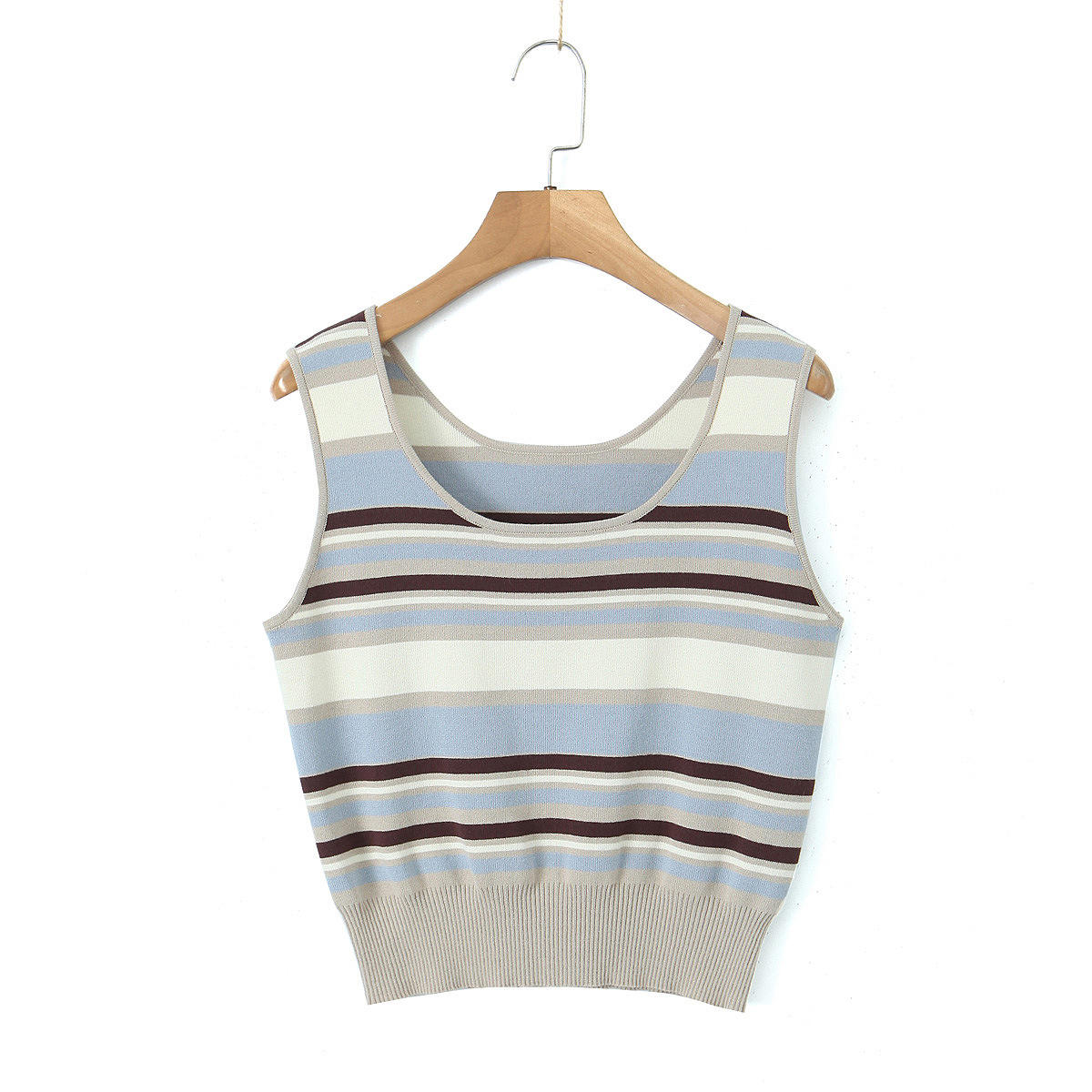 เสื้อกั๊กลายทางสีฟ้า