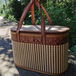 Bamboo <b>Woven</b> <b>Basket</b> Red Floral Design Oval Shape For Mooncakes Zongzi Hairy Crab Gift Storage Carry Handle - Product Image 2