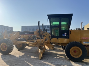 รถเกรดเดอร์ CAT 140K มือสอง สภาพดี รุ่น Caterpillar 140 ซีรีส์ 120K 140H เครื่องจักรปรับระดับงานก่อสร้างถนน - Product Image 2