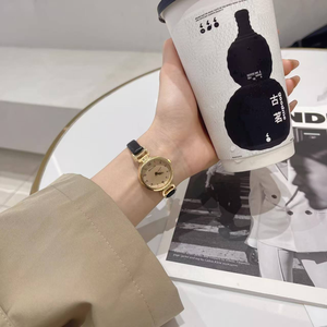 <span class=keywords><strong>Montre</strong></span> ronde à quartz rétro française pour femmes, étudiante, <span class=keywords><strong>luxe</strong></span> léger, tendance <span class=keywords><strong>de</strong></span> niche, élégante, petite <span class=keywords><strong>montre</strong></span> raffinée pour femmes, <span class=keywords><strong>montre</strong></span> d'examen - Product Image 5