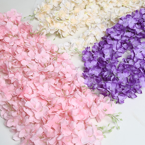 Guirnaldas de Glicinia Artificiales Lichao de 110 cm, Flores de Seda Realistas para Decoración de Bodas y Hogar - Product Image 2
