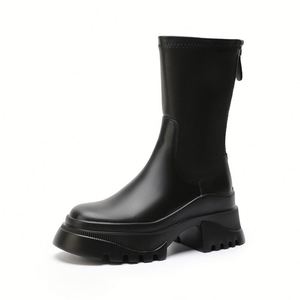 Bottines amincissantes pour femmes de petite taille, mi-mollet, noires, à talon épais, style cigarette, avec fermeture éclair arrière - Product Image 1