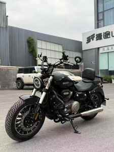 Benda Grey Stone 300 - 298cc V-Twin refroidi par eau, cruiser classique pour les motards de loisirs - Product Image 3