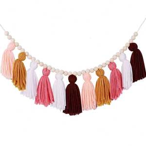 Noël arc-en-ciel en bois perle gland chaîne Boho décoration murale suspendu à la main macramé coton gland perles en bois guirlande bannière - Product Image 3