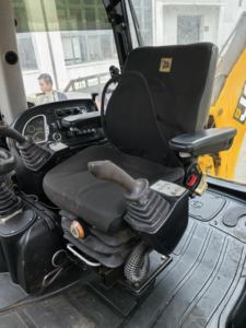 Chargeuse-pelleteuse JCB 3CX 4CX à bas prix Chargeuse sur pneus d'occasion de bonne performance avec composant de moteur principal à vendre - Product Image 5