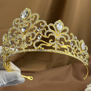 Couronne <span class=keywords><strong>de</strong></span> reine baroque Couronne <span class=keywords><strong>de</strong></span> mariage en strass et diadèmes pour femmes Couronnes rondes d'anniversaire pour <span class=keywords><strong>bouquet</strong></span> <span class=keywords><strong>de</strong></span> fleurs - Product Image 2