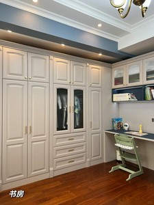 Modern Wooden Adjustable <strong>Wardrobe</strong> Tall <strong>Storage</strong> <strong>Unit</strong> with Slatted Doors for Breathability Bedroom Hallway &amp; Hotel Use - Product Image 3