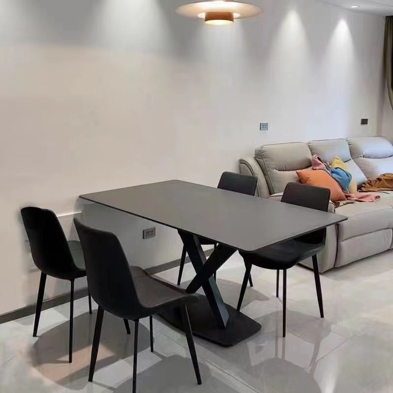 A table and four chairs measuring 120*70*75 cm.