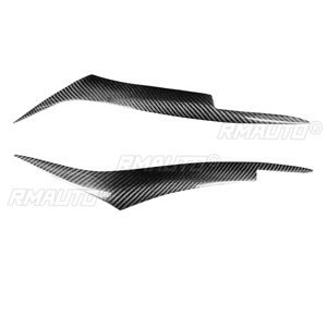 ฝาครอบตกแต่งไฟหน้ารถยนต์คาร์บอนไฟเบอร์แท้ 1 คู่ สำหรับ Volkswagen Magotan R36 ปี 2007 2008 2009 2010 - Product Image 2