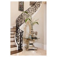 Escalier Courbé de Style Luxe avec Rampe en Fer Forgé Design, Escalier Courbé Moderne pour Hôtels et Villas