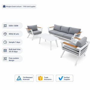 Ensemble <span class=keywords><strong>de</strong></span> canapé d'extérieur KD en <span class=keywords><strong>aluminium</strong></span>, 3 places + 2 chaises individuelles + table basse, coussin épais <span class=keywords><strong>de</strong></span> 11 cm, aspect teck, accoudoirs en plastique imitation bois - Product Image 2