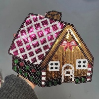 Patch brodé personnalisé en sequins en forme de maison de Noël en pain d'épices, thermocollant, pour la décoration de vêtements, vestes et sacs - Vente en gros