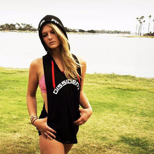 رياضة الجري رجل وامرأة بلا أكمام ملابس صالة ألعاب رياضية سباق الظهر لحن خارج القلنسوة مخصص - Product Image 4