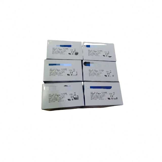 1PC New DP-101 Pressure Sensor DP101 Shipping DP101