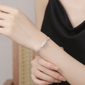 Bracelet à perles porte-bonheur multicouches en argent sterling S925, bijoux fins minimalistes et tendance, chaîne réglable, cadeau pour femmes élégantes - Product Image 2