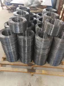 Fabricación China precio barato Q195 Q235 bajo <span class=keywords><strong>en</strong></span> carbono 1,1mm 2 kg X 5 negro recocido <span class=keywords><strong>calibre</strong></span> <span class=keywords><strong>24</strong></span> recocido <span class=keywords><strong>Alambre</strong></span> de hierro negro - Product Image 3