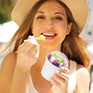 Envase Desechable Personalizado para Llevar, Contenedor para Yogurt y Pastel, Vaso de Papel Pequeño para Helado con Tapa de Domo - Product Image 4